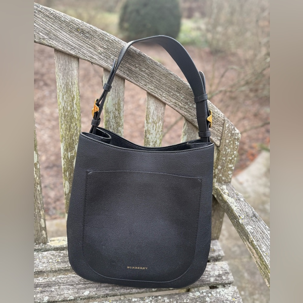 Burberry black purse - Prestine condition
